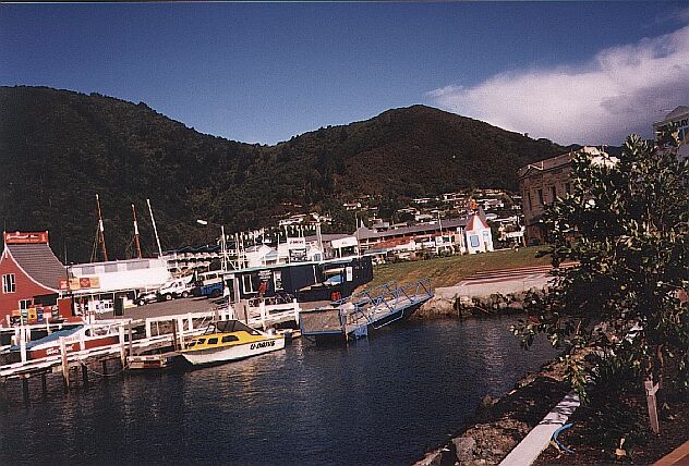 nz10.jpg (86180 bytes)