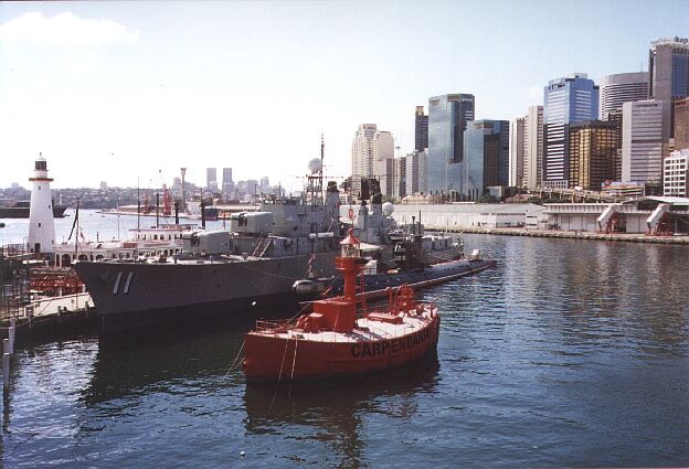 oz32.jpg (58909 bytes)