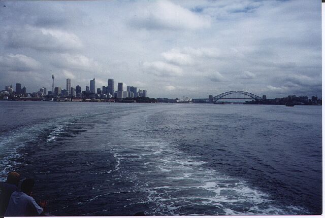oz33.jpg (48674 bytes)