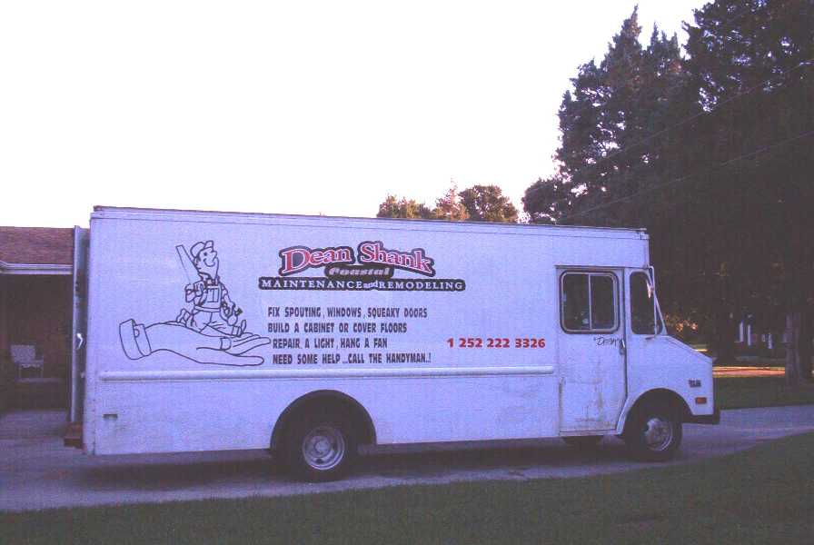 Deans_Truck2.jpg (29345 bytes)