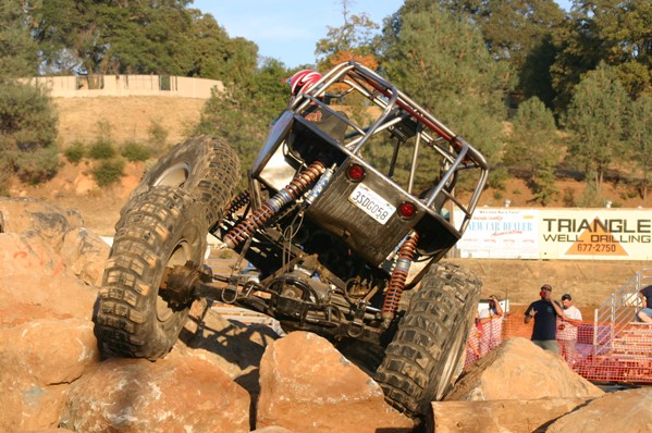 4-wheel steering, nice!