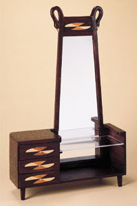 Click for GENE'S DRESSER