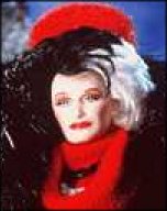 Cruella - close-up