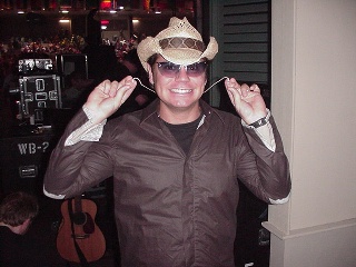 david_tai.jpg (35431 bytes)