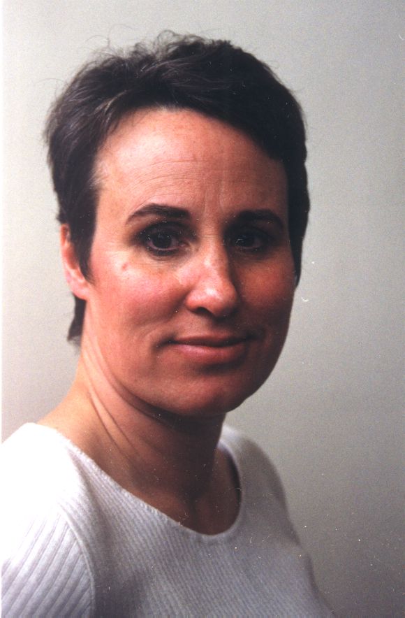 Romale Davis, MD - the psychiatraist who asked at least one patient to commit fraud with her.