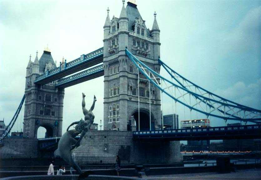 TOWER BRIDGE