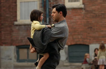Braddock and his daughter Braddock y su hija)