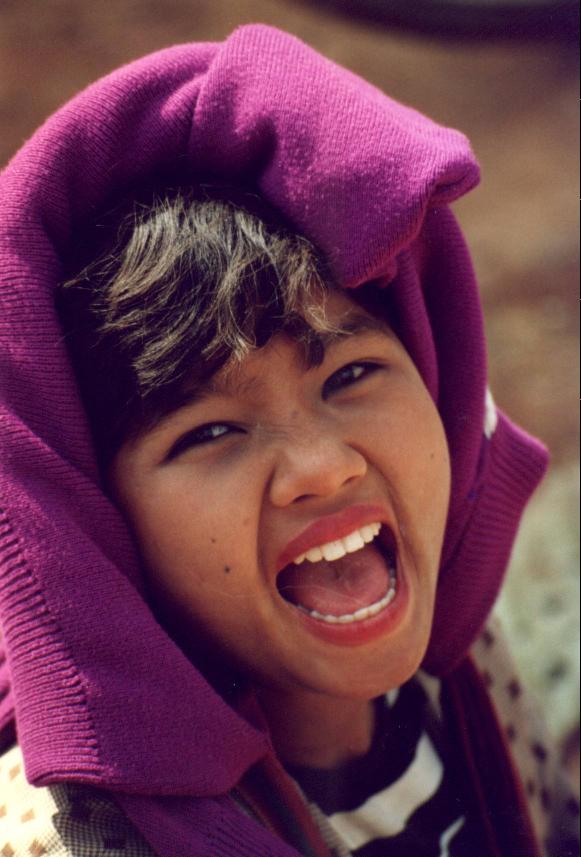 Hehehe ... too late ! (Myanmar girl)