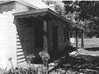Slab Cottage, 76 Chifley St, Smithfield NSW