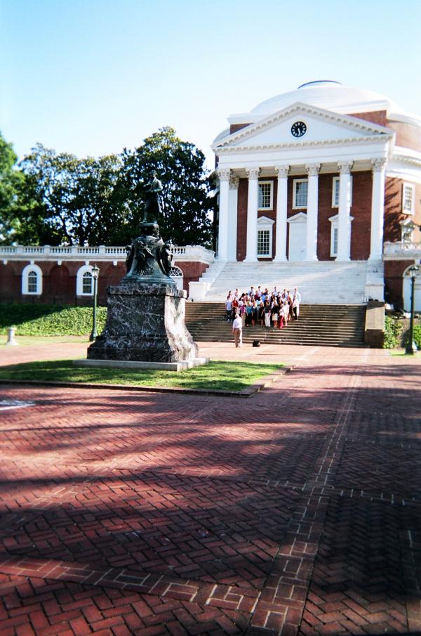 another shot of the Rotunda/James Monroe statue at Ash Lawn