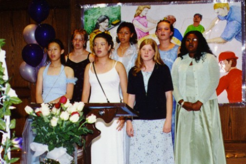 grls singing