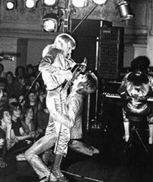 Bowie and Ronson.