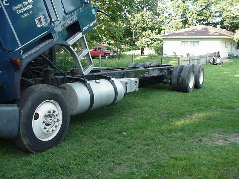 MVC-213F