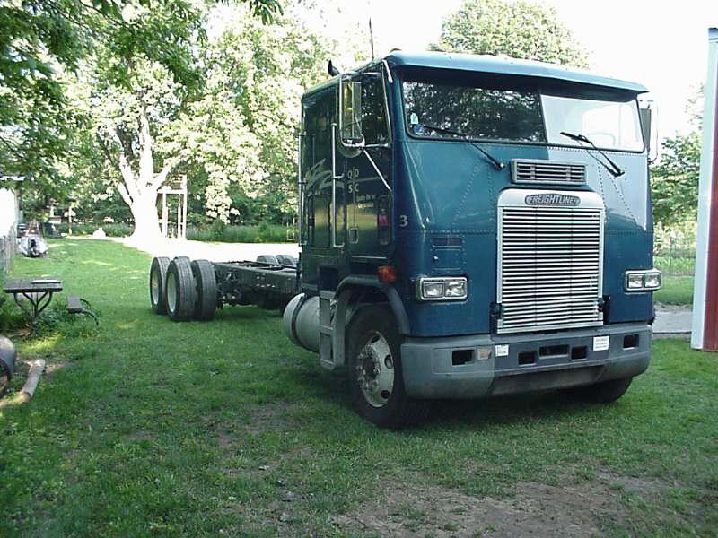 MVC-218F