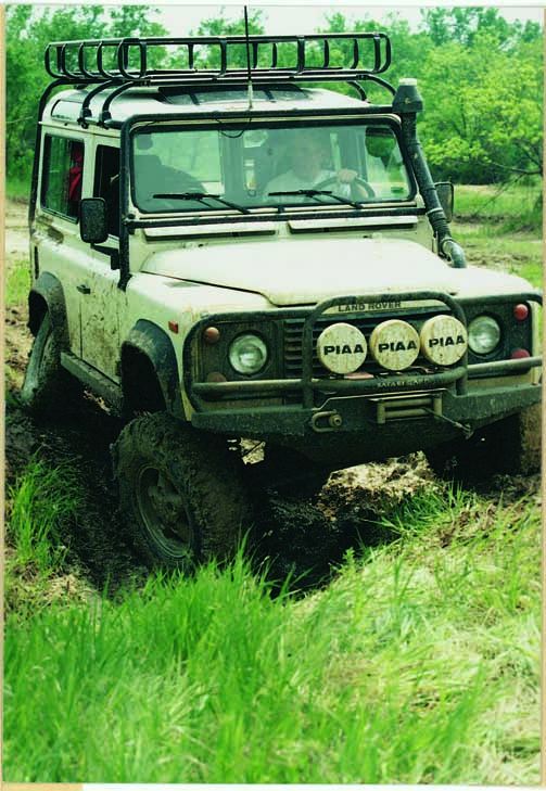 Defender 90 Travel 2