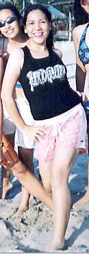 me, one weekend 'getaway' at puerto galera (angsaya!!)