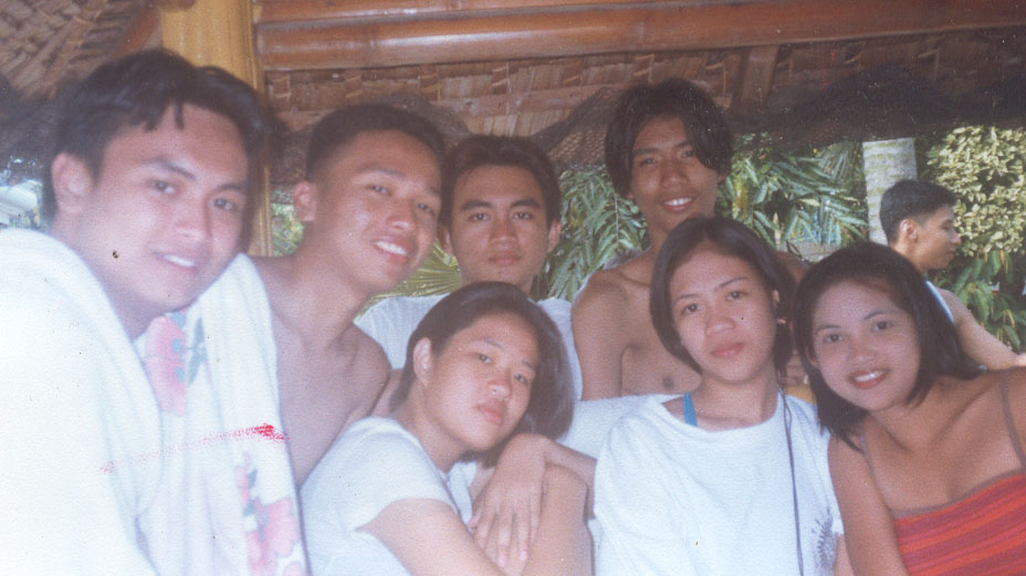 b4 d swimming..