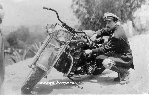 Pedro Infante en la pel�cula A Toda M�quina