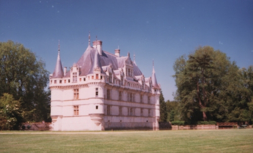 Azay-Le-Rideau