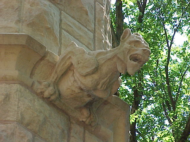 Gargoyle, guarding