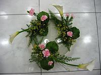 Callalily, Spray Carnation, Rolidaster, Asparagus, Galax Urceolata Beetlweed