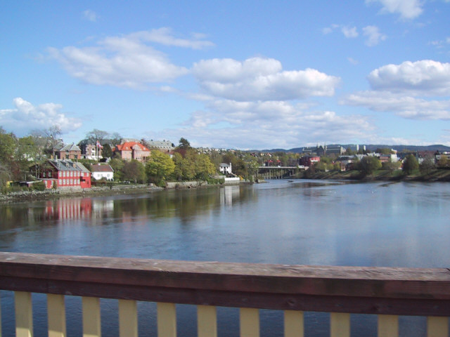 Take a look at my town; Trondheim!! =D