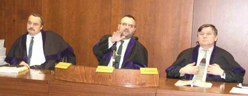 ne ne ne!, s voj�ky netan��m!