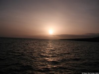 Fim da tarde a caminho de S�o Vicente com zona do Barril, S.Nicolau no fundo.
