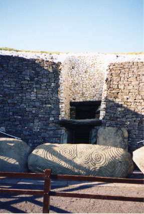 Newgrange entrance