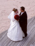 Zuzu Wed