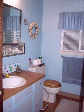 Upstairs Bathroom