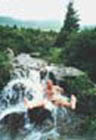 av07