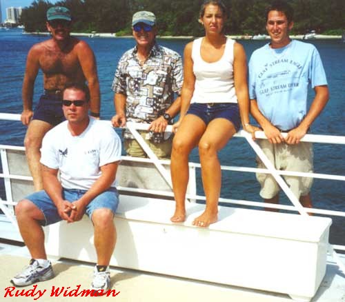 Crew: Rob, John, Mark, Leeda, John