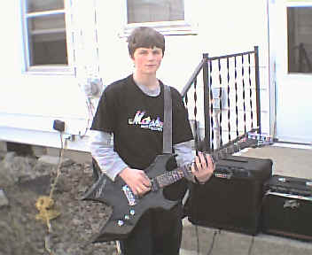 rockin008.bmp (304182 bytes)