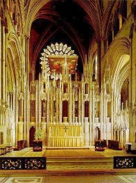 church_altar_med.jpg (22058 bytes)