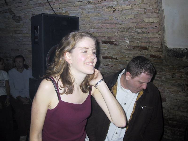 107-0713_IMG.JPG, 54619 bytes, 1/29/01
