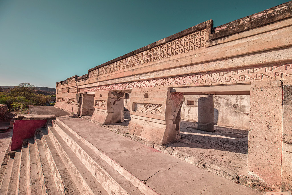 Oaxaca-Mitla-Zona-Arqueologica-web.jpg