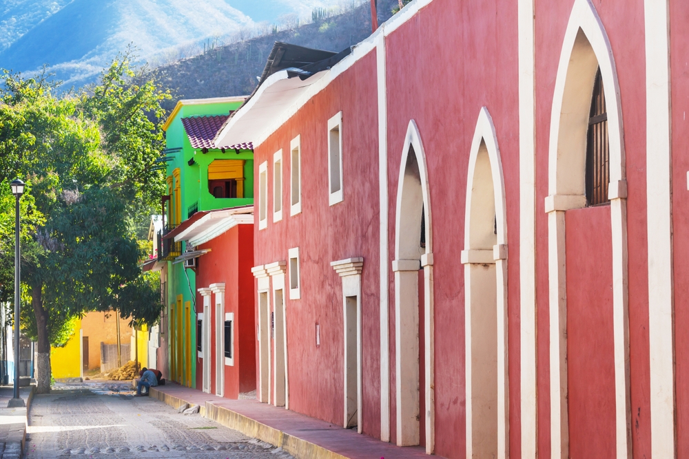 batopilas-el-pueblito-todavia-desconocido-y-muy-colorido-al-norte-de-mexico-8.jpg