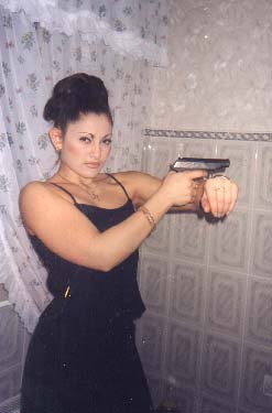 russiangun.jpg (19246 bytes)