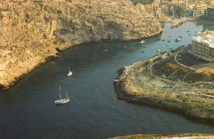 De baai van Xlendi