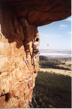 Mandatory Arapiles pictures: I attempt Kachoong (21), the classic Arapiles roof climb.