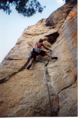 Dan redpoints Little Thor (20), a slippery Arapiles classic.