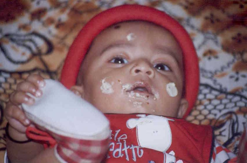 Yucckk ! I dont like this cream on my mouth.