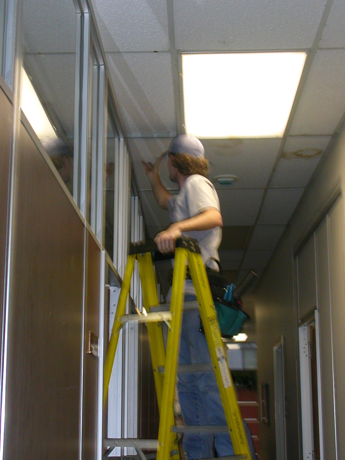 www.handhelectric.com