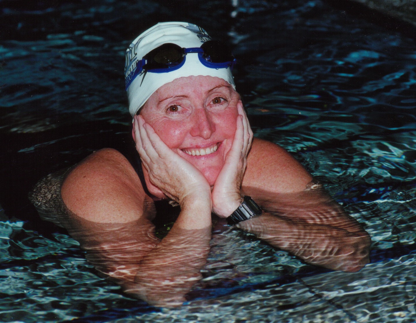 dawn_morwell_pool.jpg (357593 bytes)