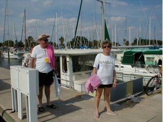 Link to 79K image of commodore and wife