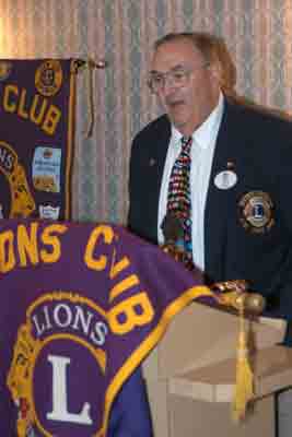 Lion District Governor Bob Heft, being the sixth member of our club to serve as DG speaks to the full room about becoming a Lion member in "Ohia" and moving back to his birth home of Saginaw and joining the Downtown Lions.