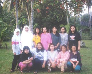 Wei...sapo tukang amik gambar ni ha?