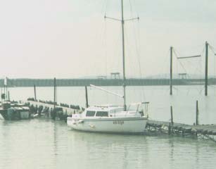 Vaaldam, note the damwall in the background
