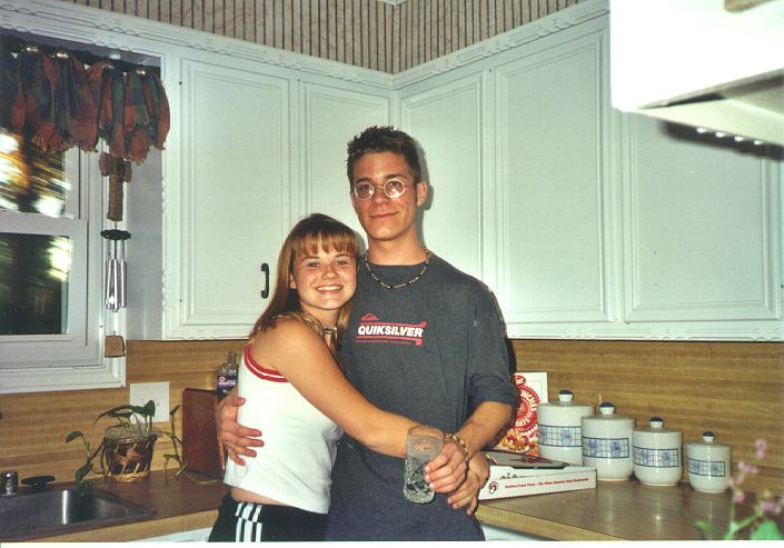 lol, they aren't goin out or nething. they'd just look cute together.